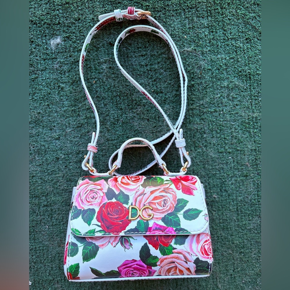 Dolce & Gabbana Bambino Floral Crossbody Bag with Gold Accents - Picture 4 of 10